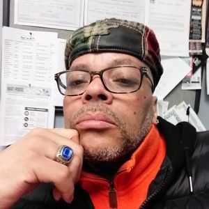 Meet your Posher, Kenneth